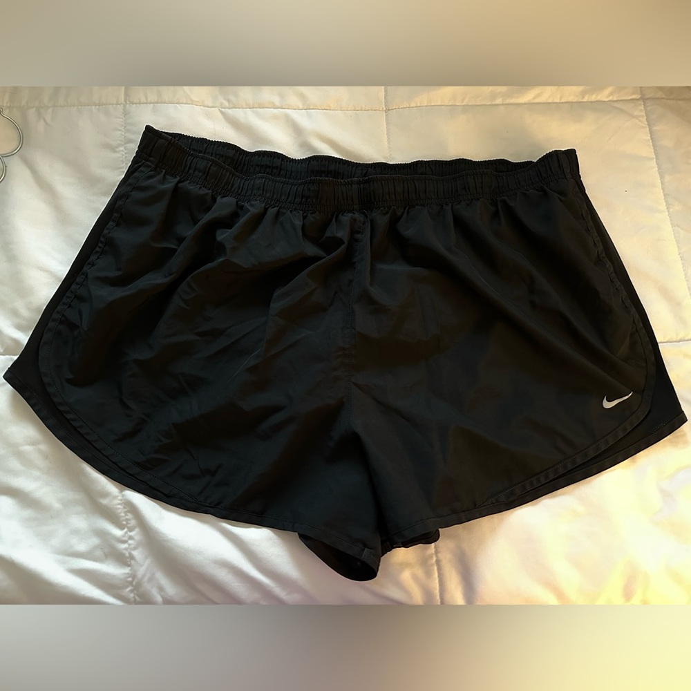 Nike Dri Fit Tempo Running Shorts